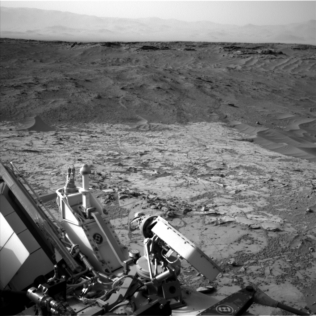 Nasa's Mars rover Curiosity acquired this image using its Left Navigation Camera on Sol 780, at drive 216, site number 43
