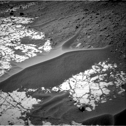 Nasa's Mars rover Curiosity acquired this image using its Right Navigation Camera on Sol 780, at drive 108, site number 43