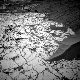 Nasa's Mars rover Curiosity acquired this image using its Right Navigation Camera on Sol 780, at drive 120, site number 43
