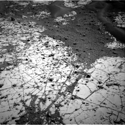 Nasa's Mars rover Curiosity acquired this image using its Right Navigation Camera on Sol 780, at drive 186, site number 43
