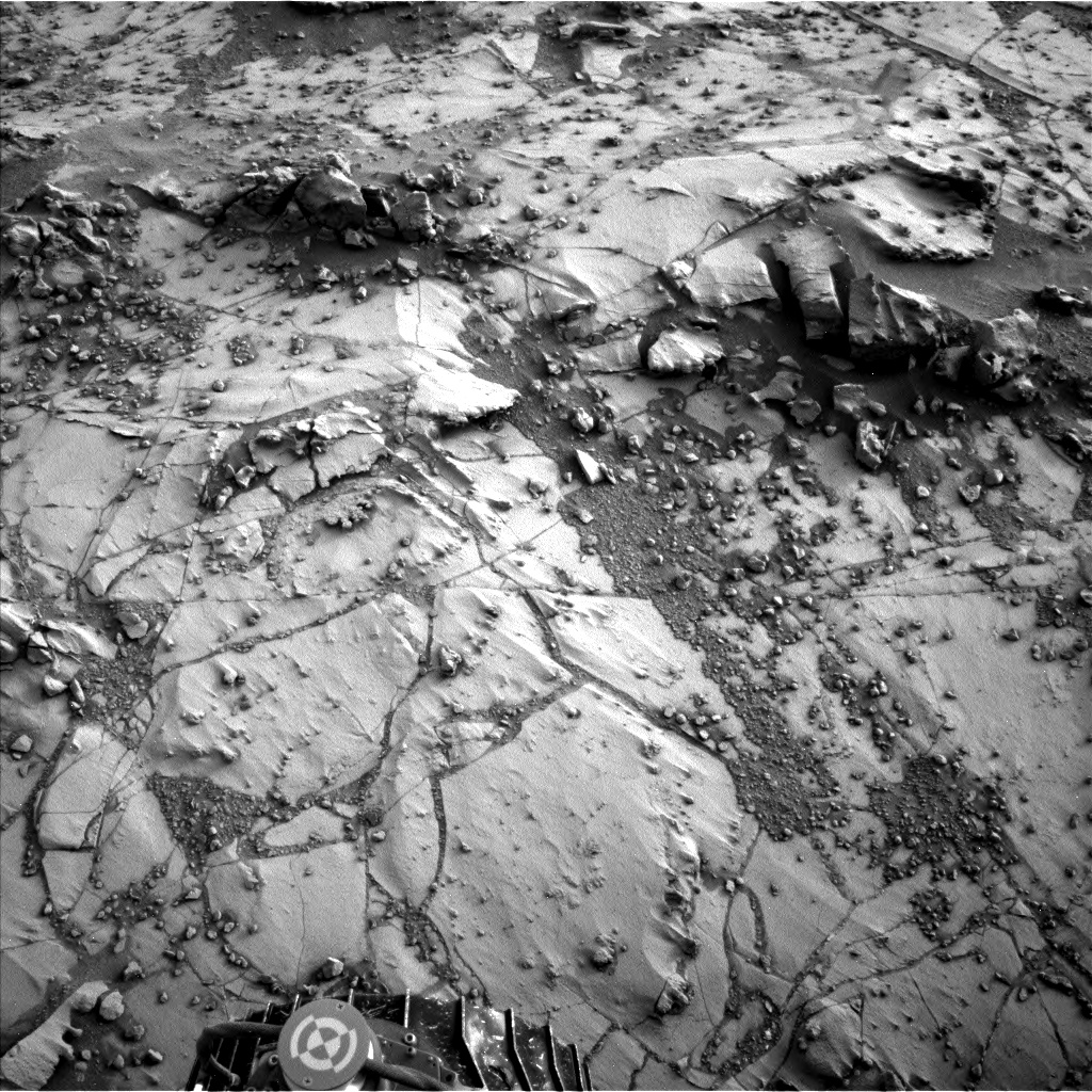 Nasa's Mars rover Curiosity acquired this image using its Left Navigation Camera on Sol 782, at drive 0, site number 44
