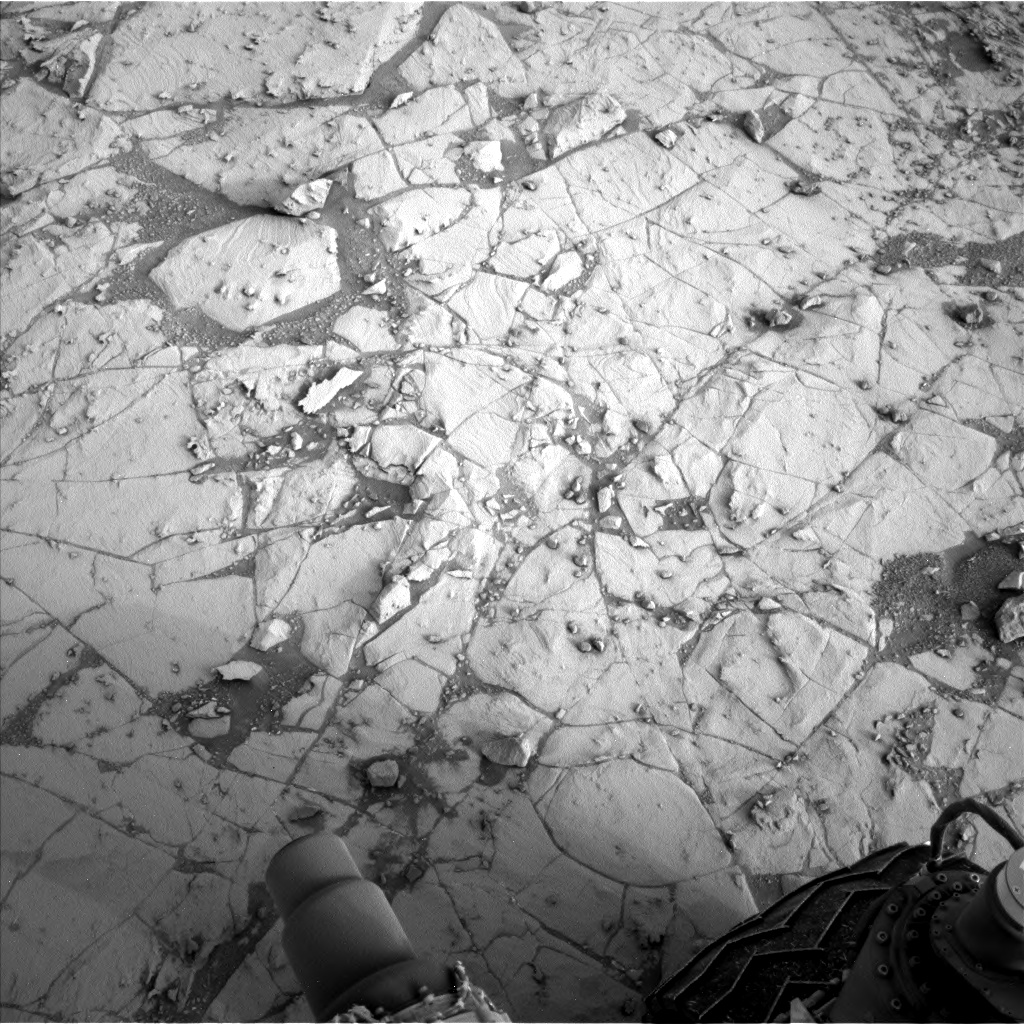 Nasa's Mars rover Curiosity acquired this image using its Left Navigation Camera on Sol 787, at drive 190, site number 44