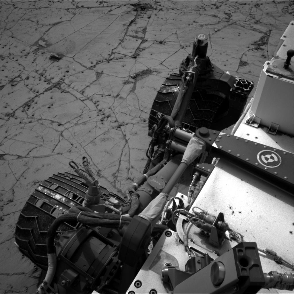 Nasa's Mars rover Curiosity acquired this image using its Right Navigation Camera on Sol 787, at drive 102, site number 44