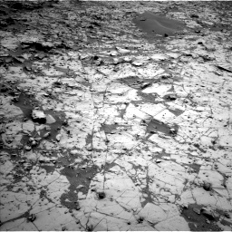 Nasa's Mars rover Curiosity acquired this image using its Left Navigation Camera on Sol 790, at drive 220, site number 44