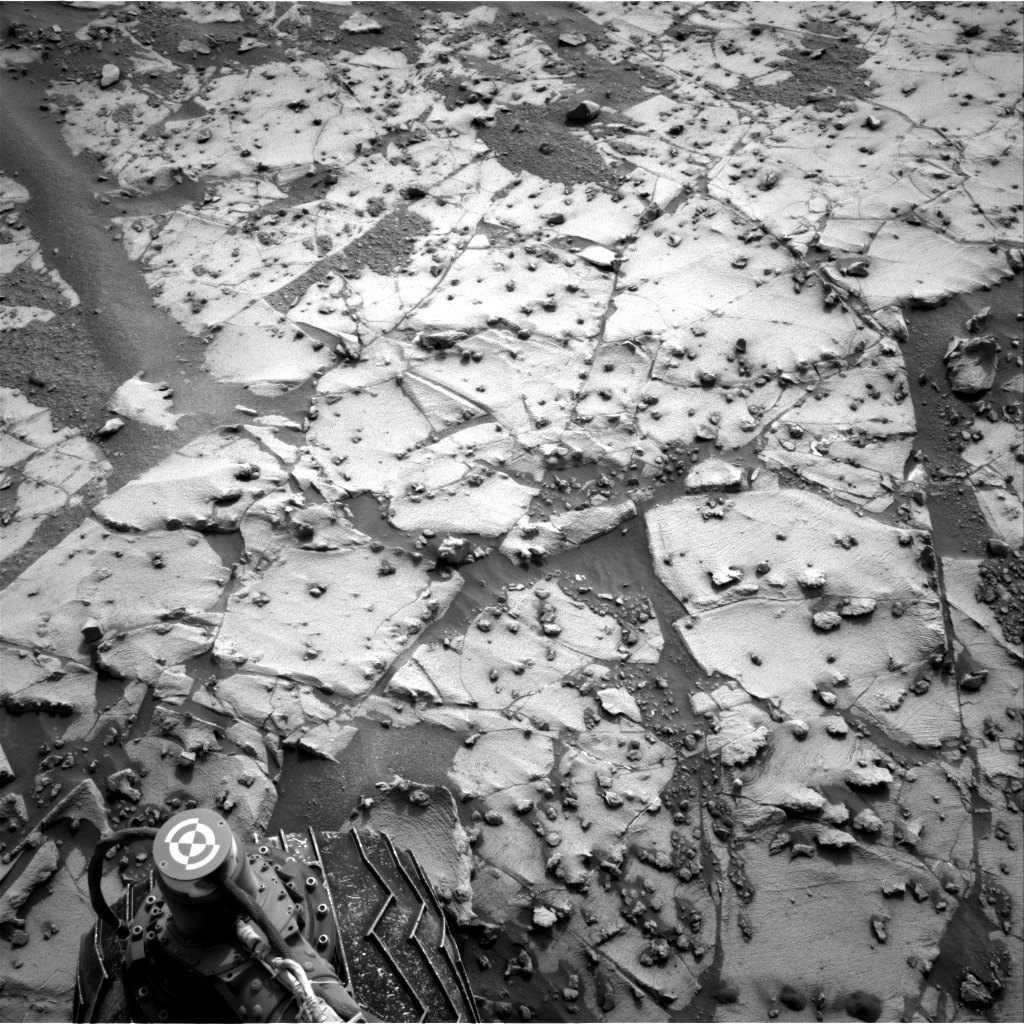 Nasa's Mars rover Curiosity acquired this image using its Right Navigation Camera on Sol 792, at drive 334, site number 44
