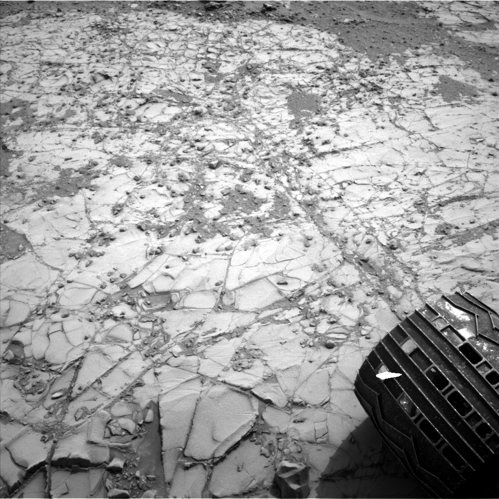 Nasa's Mars rover Curiosity acquired this image using its Left Navigation Camera on Sol 794, at drive 478, site number 44