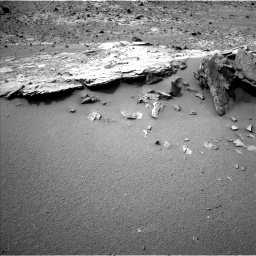 Nasa's Mars rover Curiosity acquired this image using its Left Navigation Camera on Sol 794, at drive 538, site number 44
