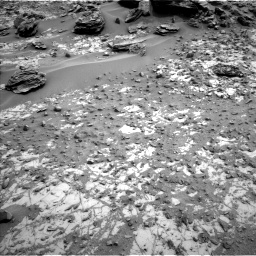 Nasa's Mars rover Curiosity acquired this image using its Left Navigation Camera on Sol 797, at drive 592, site number 44