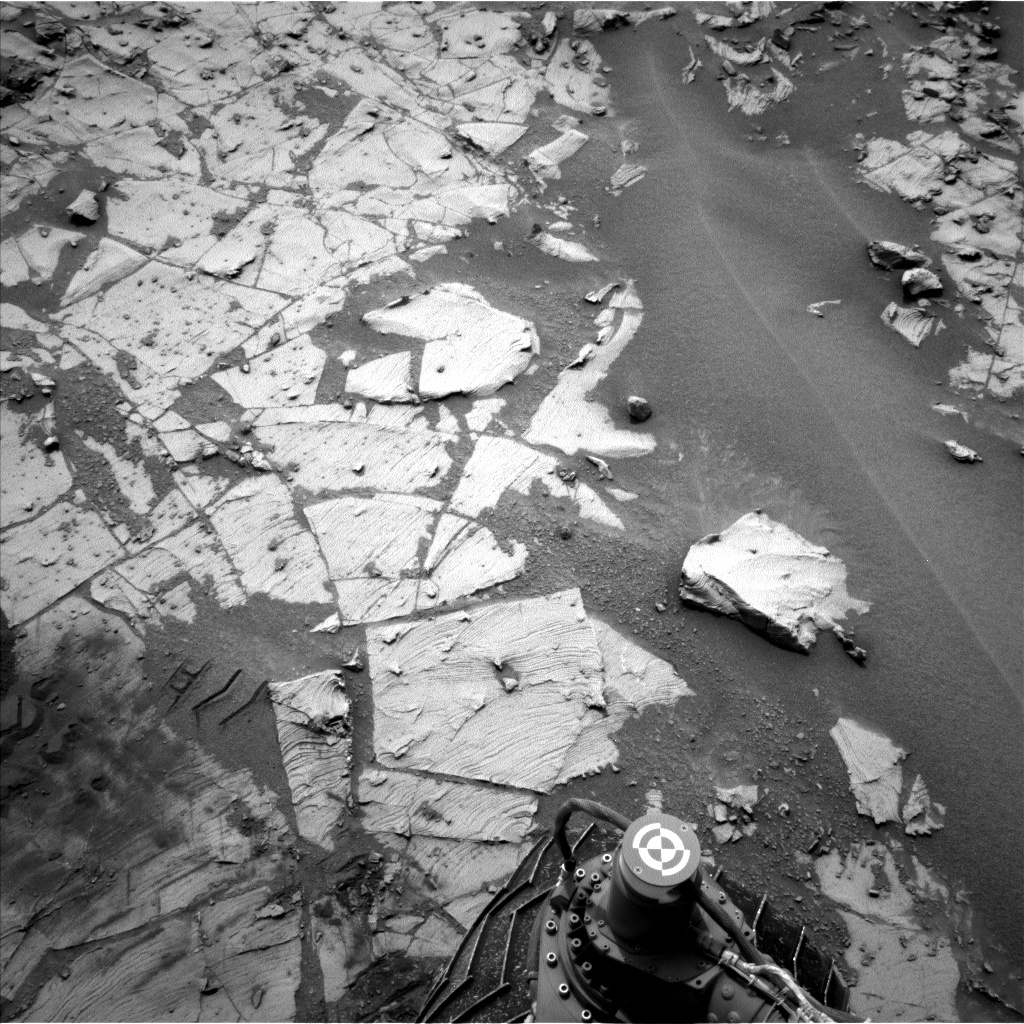 Nasa's Mars rover Curiosity acquired this image using its Left Navigation Camera on Sol 797, at drive 712, site number 44