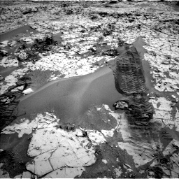 Nasa's Mars rover Curiosity acquired this image using its Left Navigation Camera on Sol 797, at drive 718, site number 44