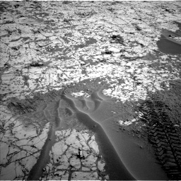 Nasa's Mars rover Curiosity acquired this image using its Left Navigation Camera on Sol 797, at drive 892, site number 44