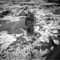 Nasa's Mars rover Curiosity acquired this image using its Right Navigation Camera on Sol 797, at drive 724, site number 44