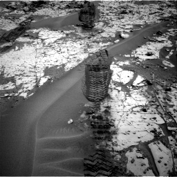 Nasa's Mars rover Curiosity acquired this image using its Right Navigation Camera on Sol 797, at drive 748, site number 44