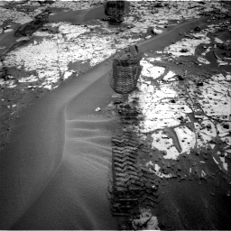 Nasa's Mars rover Curiosity acquired this image using its Right Navigation Camera on Sol 797, at drive 754, site number 44
