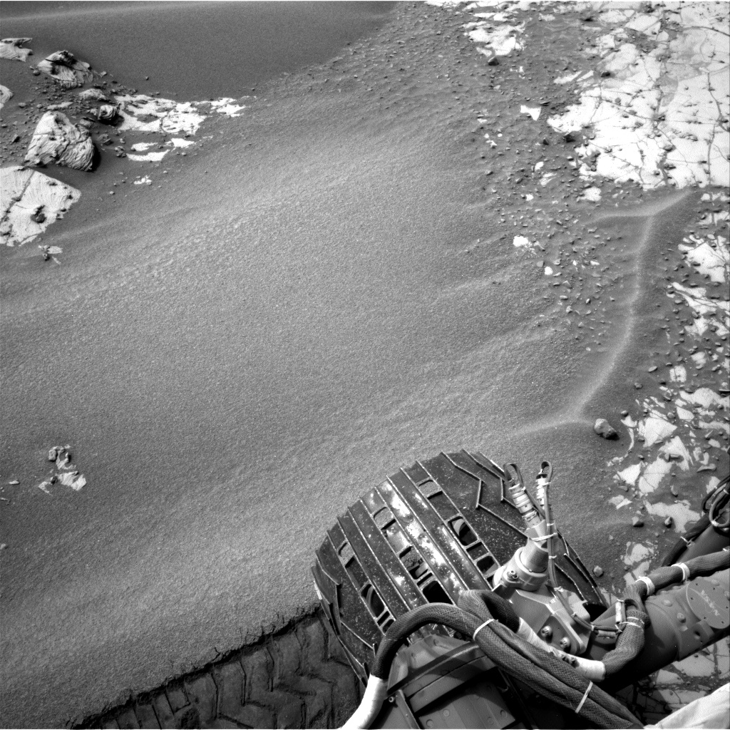 Nasa's Mars rover Curiosity acquired this image using its Right Navigation Camera on Sol 797, at drive 772, site number 44