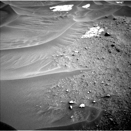 Nasa's Mars rover Curiosity acquired this image using its Left Navigation Camera on Sol 799, at drive 974, site number 44