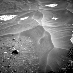 Nasa's Mars rover Curiosity acquired this image using its Right Navigation Camera on Sol 799, at drive 932, site number 44