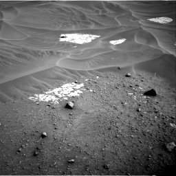 Nasa's Mars rover Curiosity acquired this image using its Right Navigation Camera on Sol 799, at drive 944, site number 44