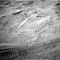 Nasa's Mars rover Curiosity acquired this image using its Left Navigation Camera on Sol 807, at drive 1300, site number 44