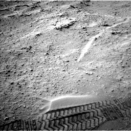 Nasa's Mars rover Curiosity acquired this image using its Left Navigation Camera on Sol 807, at drive 1306, site number 44