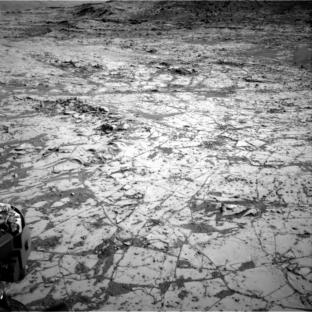 Nasa's Mars rover Curiosity acquired this image using its Right Navigation Camera on Sol 807, at drive 1336, site number 44