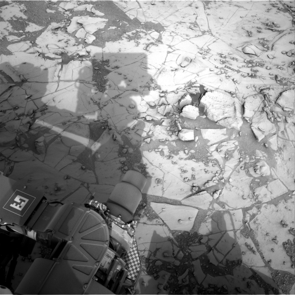 Nasa's Mars rover Curiosity acquired this image using its Right Navigation Camera on Sol 807, at drive 1432, site number 44
