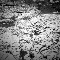 Nasa's Mars rover Curiosity acquired this image using its Left Navigation Camera on Sol 812, at drive 1432, site number 44
