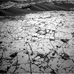 Nasa's Mars rover Curiosity acquired this image using its Left Navigation Camera on Sol 812, at drive 1462, site number 44
