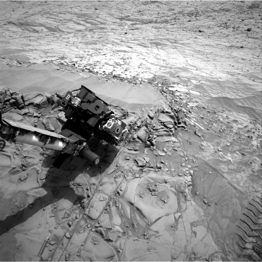 Nasa's Mars rover Curiosity acquired this image using its Right Navigation Camera on Sol 814, at drive 1546, site number 44