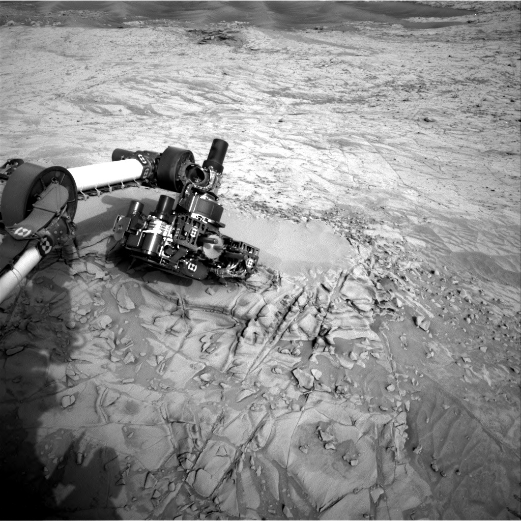Nasa's Mars rover Curiosity acquired this image using its Right Navigation Camera on Sol 815, at drive 1546, site number 44