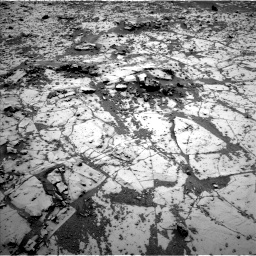 Nasa's Mars rover Curiosity acquired this image using its Left Navigation Camera on Sol 817, at drive 1576, site number 44