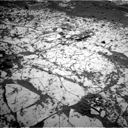 Nasa's Mars rover Curiosity acquired this image using its Left Navigation Camera on Sol 817, at drive 1600, site number 44