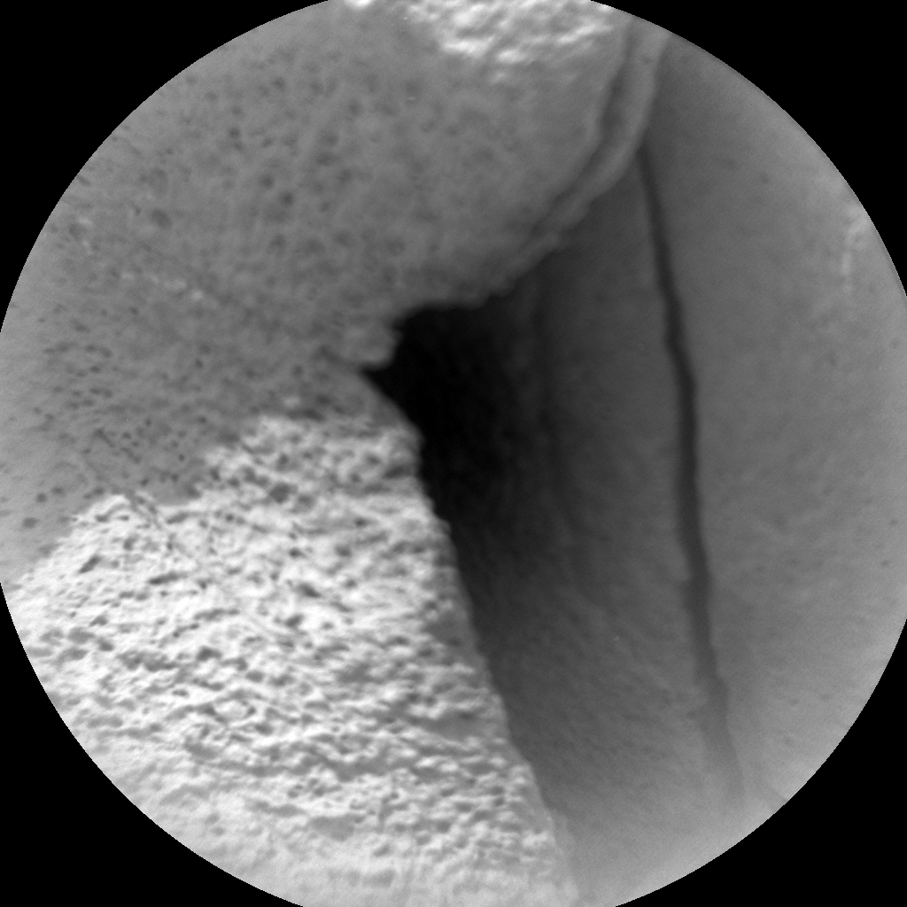 Nasa's Mars rover Curiosity acquired this image using its Chemistry & Camera (ChemCam) on Sol 823, at drive 1828, site number 44