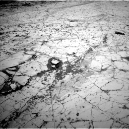 Nasa's Mars rover Curiosity acquired this image using its Left Navigation Camera on Sol 826, at drive 1876, site number 44