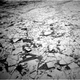 Nasa's Mars rover Curiosity acquired this image using its Left Navigation Camera on Sol 826, at drive 1912, site number 44