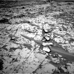 Nasa's Mars rover Curiosity acquired this image using its Left Navigation Camera on Sol 826, at drive 1990, site number 44