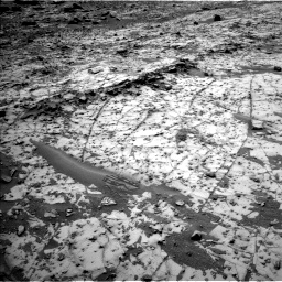 Nasa's Mars rover Curiosity acquired this image using its Left Navigation Camera on Sol 826, at drive 2008, site number 44