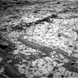 Nasa's Mars rover Curiosity acquired this image using its Left Navigation Camera on Sol 826, at drive 2014, site number 44