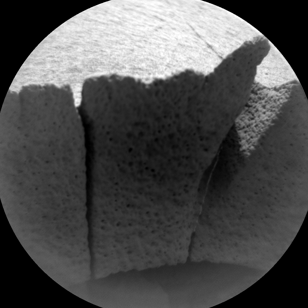 Nasa's Mars rover Curiosity acquired this image using its Chemistry & Camera (ChemCam) on Sol 826, at drive 1828, site number 44