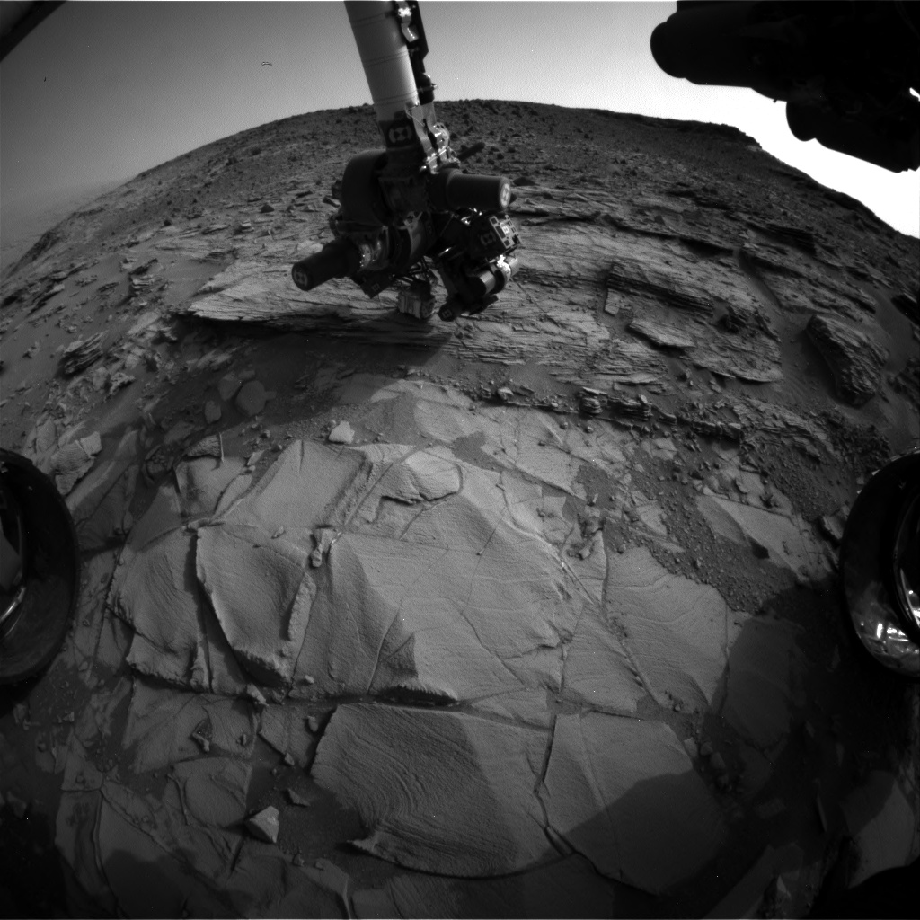 Nasa's Mars rover Curiosity acquired this image using its Front Hazard Avoidance Camera (Front Hazcam) on Sol 831, at drive 2062, site number 44