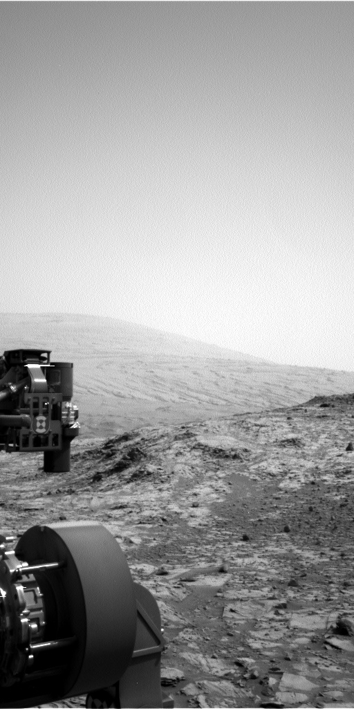 Nasa's Mars rover Curiosity acquired this image using its Left Navigation Camera on Sol 832, at drive 2062, site number 44