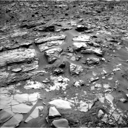Nasa's Mars rover Curiosity acquired this image using its Left Navigation Camera on Sol 835, at drive 2092, site number 44