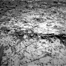 Nasa's Mars rover Curiosity acquired this image using its Left Navigation Camera on Sol 835, at drive 2140, site number 44