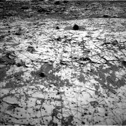Nasa's Mars rover Curiosity acquired this image using its Left Navigation Camera on Sol 835, at drive 2188, site number 44