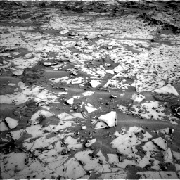 Nasa's Mars rover Curiosity acquired this image using its Left Navigation Camera on Sol 835, at drive 2230, site number 44