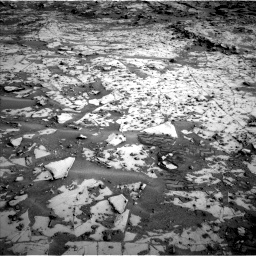 Nasa's Mars rover Curiosity acquired this image using its Left Navigation Camera on Sol 835, at drive 2236, site number 44
