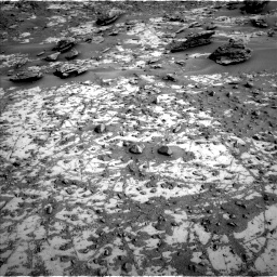 Nasa's Mars rover Curiosity acquired this image using its Left Navigation Camera on Sol 835, at drive 2320, site number 44