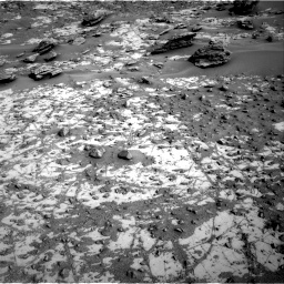 Nasa's Mars rover Curiosity acquired this image using its Right Navigation Camera on Sol 835, at drive 2320, site number 44