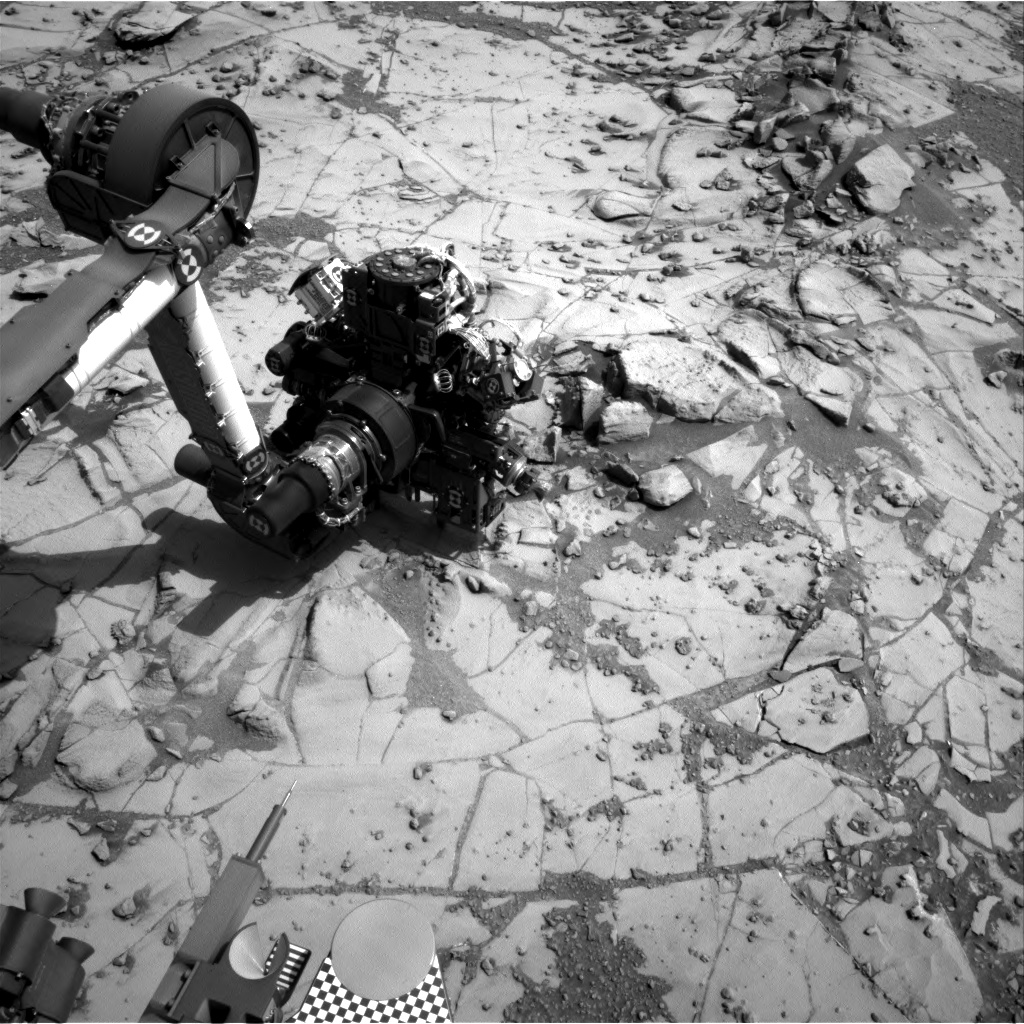 Nasa's Mars rover Curiosity acquired this image using its Right Navigation Camera on Sol 867, at drive 0, site number 45