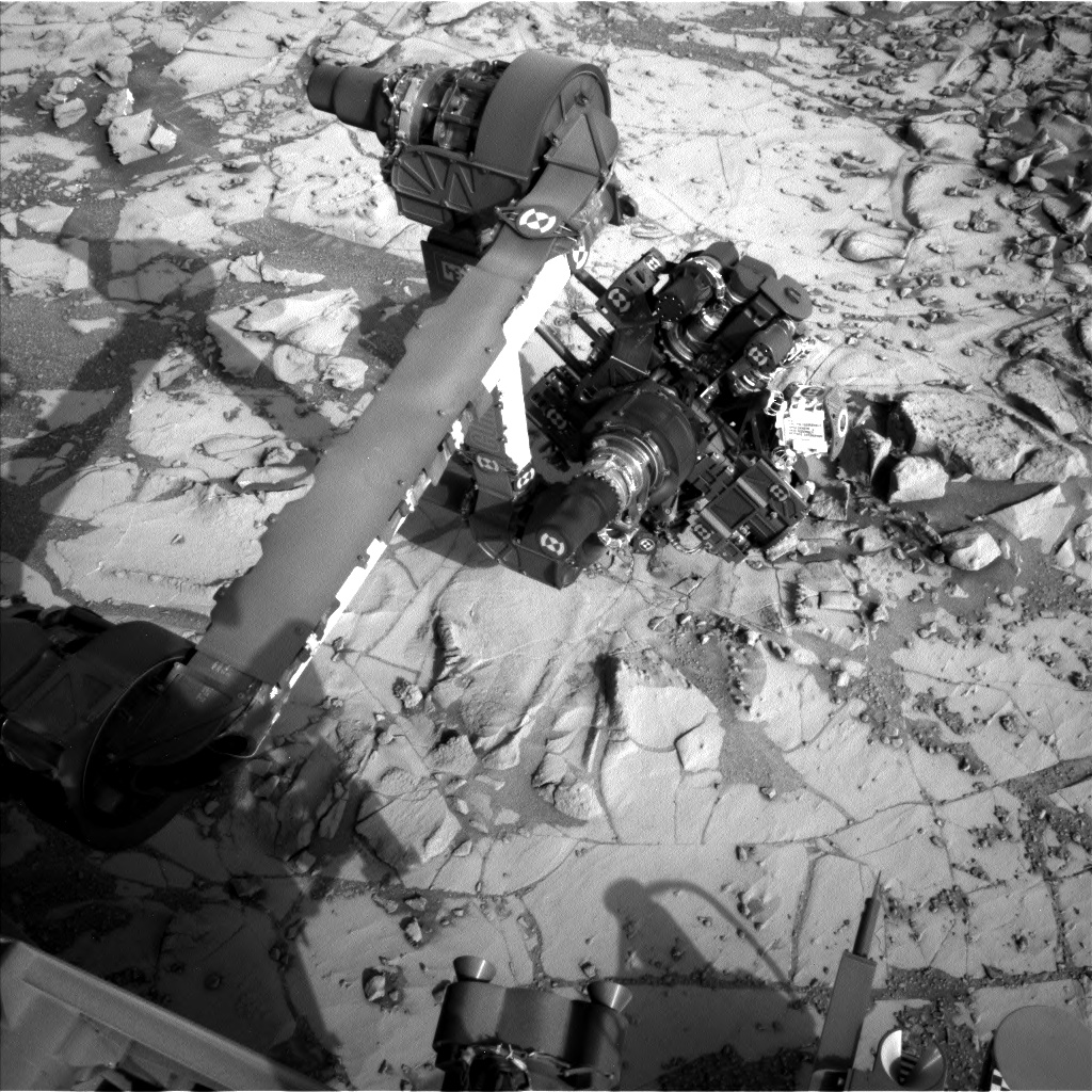 Nasa's Mars rover Curiosity acquired this image using its Left Navigation Camera on Sol 869, at drive 0, site number 45